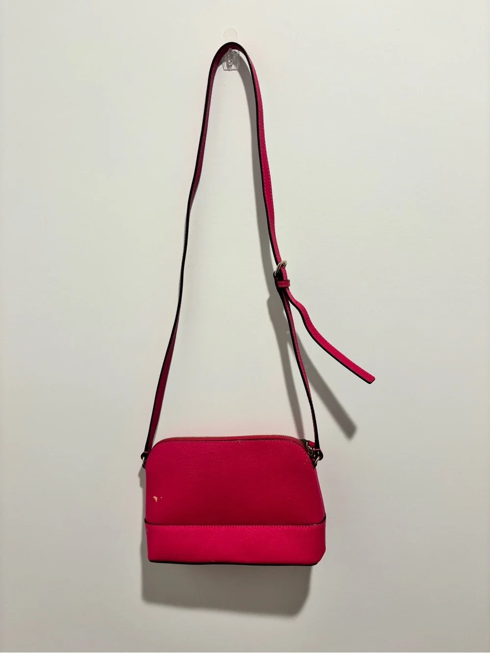 💕Kate Spade Hot Pink Leather Crossbody Bag💕